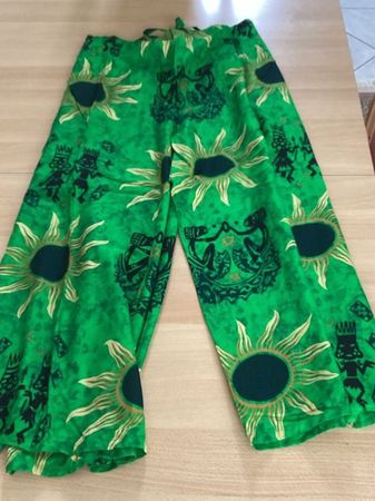 Coole Wickel-Sommerhose, Grün, Grösse M/L TOP !