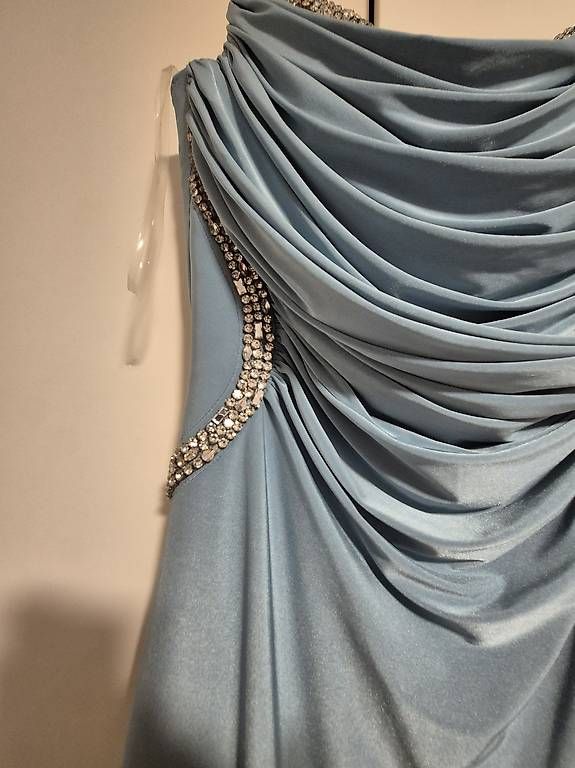 Kleider: Abendkleid Damen – Neu (gemäss Beschreibung) aus Hochdorf von Isa.9944 3