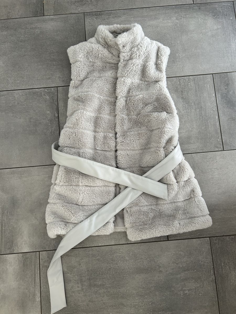 Gilets & Westen: Wunderschönes Gilet, Grösse 38 – Gebraucht aus Engelburg von Quinti15