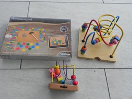 Holzspielzeug Set Hammerspiel Motorikschlaufe 2x