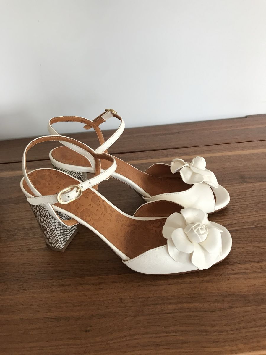 Chie Mihara Scarpe da donna: Chie Mihara Hochzeitssandalen Gr. 38 – Nuovo (secondo la descrizione) da Cham venduto da Maya.B. 1