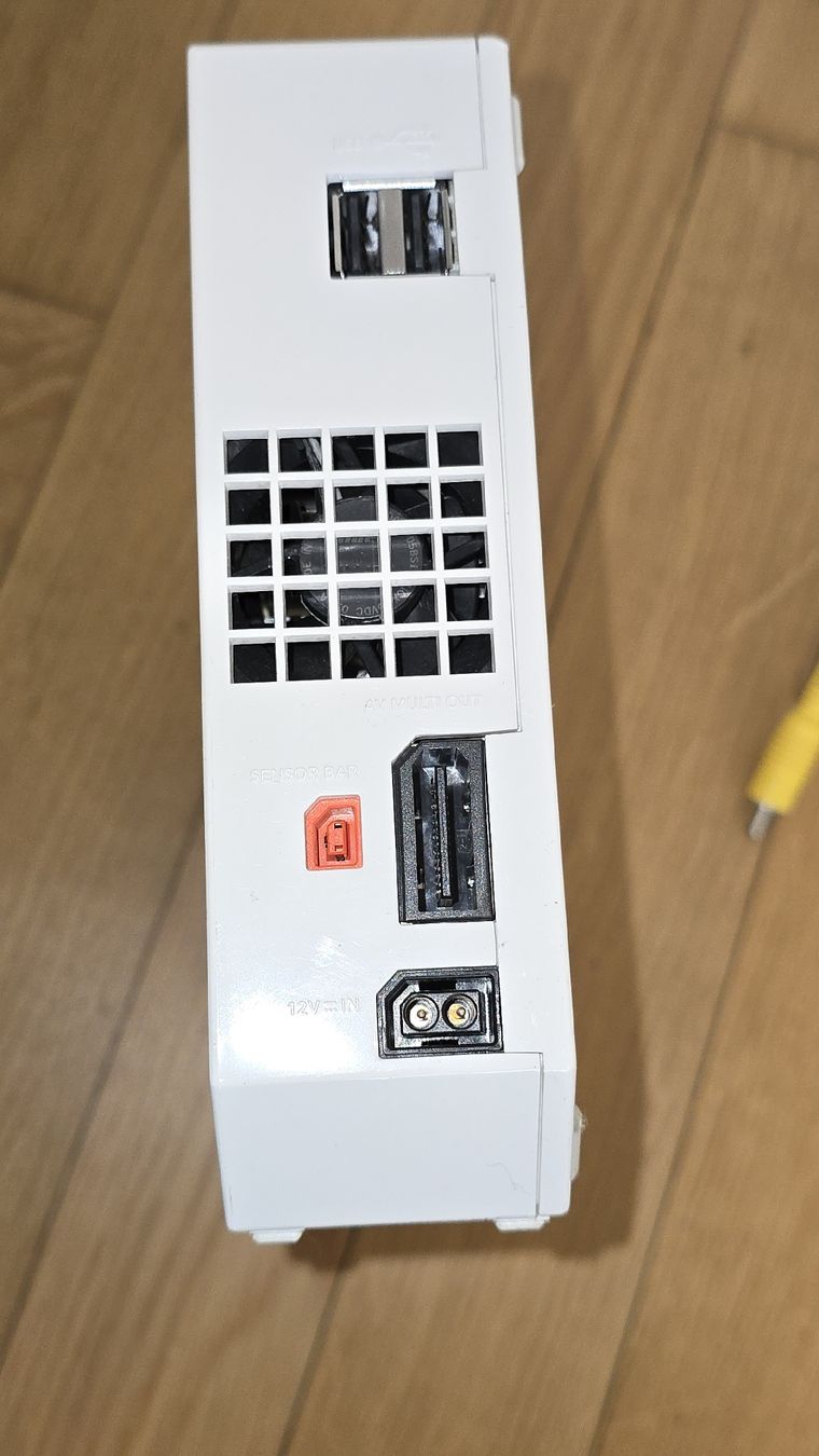 Nintendo Consoles: Nintendo wii – D'occasion à Lenzburg par cameleoncolor 3