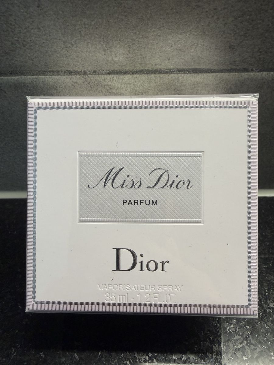 Dior Profumi & Eau de Toilette: Miss Dior Parfum – Nuovo e nell'imballaggio originale da Lausanne venduto da mar_f6fj
