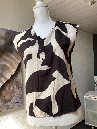 Damen Oberteil ca.  Gr. M schwarz-creme Muster guter Zustand