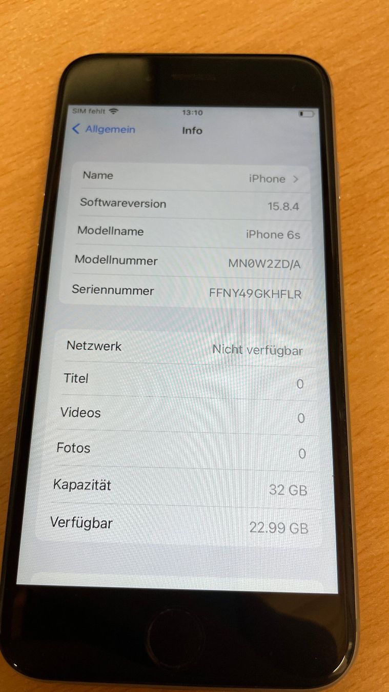 Apple Handys / Smartphones: iPhone 6s - 32GB - Silber - Akku defekt – Gebraucht aus Glattfelden von cybermaxx 4