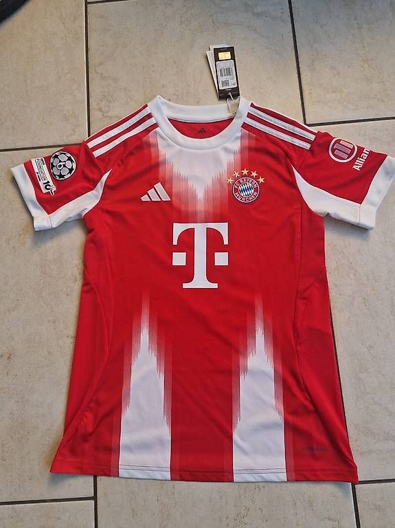Canottiere & Pantaloni: Fc Bayern München Trikot 25/26 – Usato da Bernhardzell venduto da DEN74 3