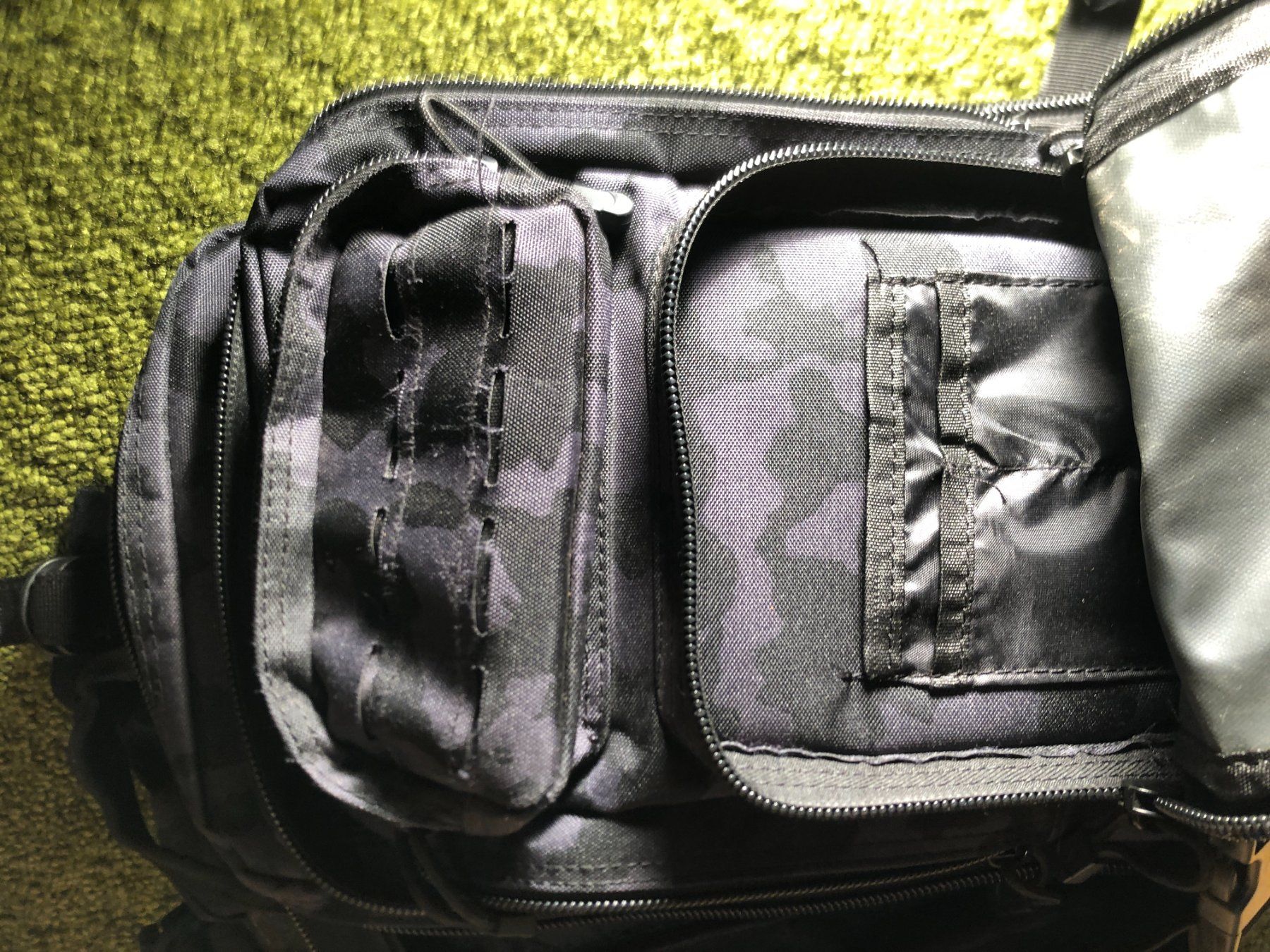 Zaini: Tactical grey camo backpack. – Usato da Saignelégier venduto da Dubois_Vintage 6