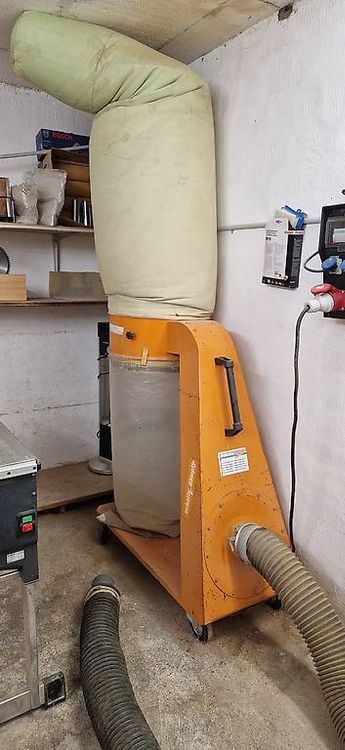 CORMAK Absauganlage FM300S – 2,2 KW Späneabsaugung 400V, 3900 M³/h, 4 Säcke, 150/100mm Anschlüsse, Für Werkstatt & Holzbetrieb
