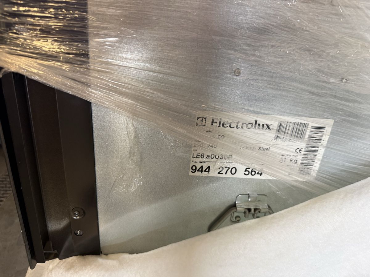 Electrolux Forni: Einbau-Backofen neu verpackt – Nuovo (secondo la descrizione) da Uster venduto da car_ln89 1