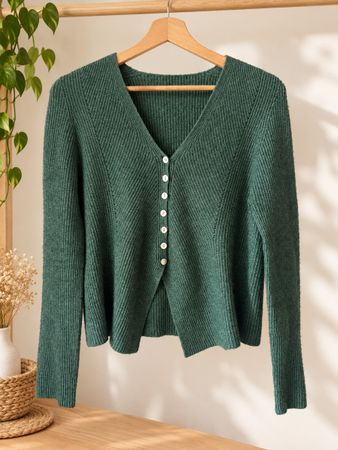 Neuer grüner Strick-Cardigan – Made in Italy S