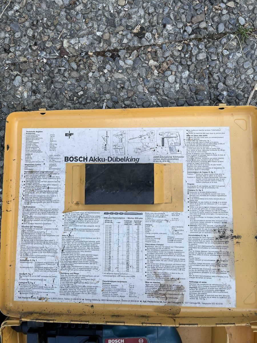 Bosch Perceuses: BOSCH Akku-Dübelking defekt – Défectueux à Fischingen par nat_9qn7 1