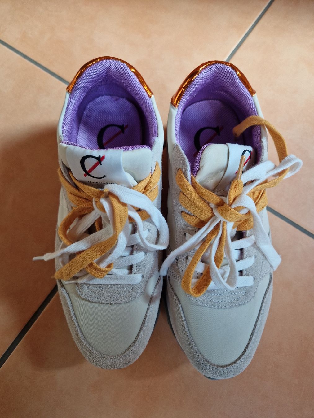 Scarpe da donna: Cafènoir Sneaker beige 38 – Usato da Lichtensteig venduto da Cocabana_16 2