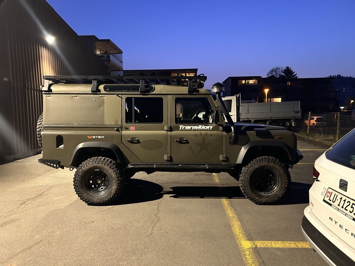 Front Runner Dachträger: Frontrunner Slimline Dachträger Defender 110 – Gebraucht aus Horw von kea_5fk9 8