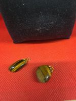 Zwei Anhänger Tigerauge Goldfarben guter Zustand