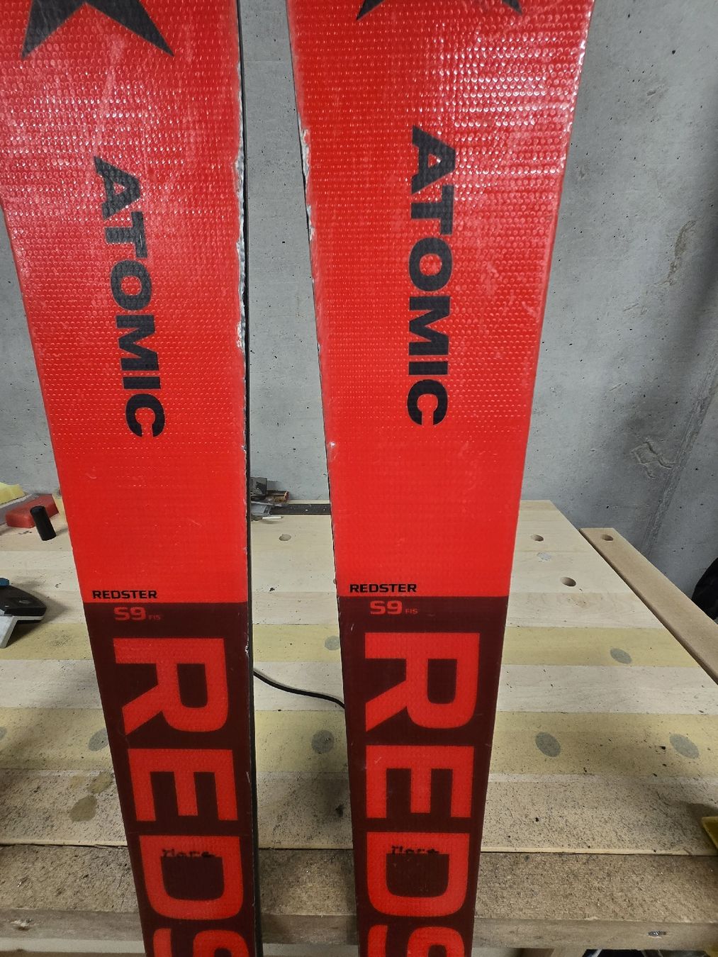 Atomic Sci: Kinder Ski – Usato da Bönigen venduto da Bpower 1