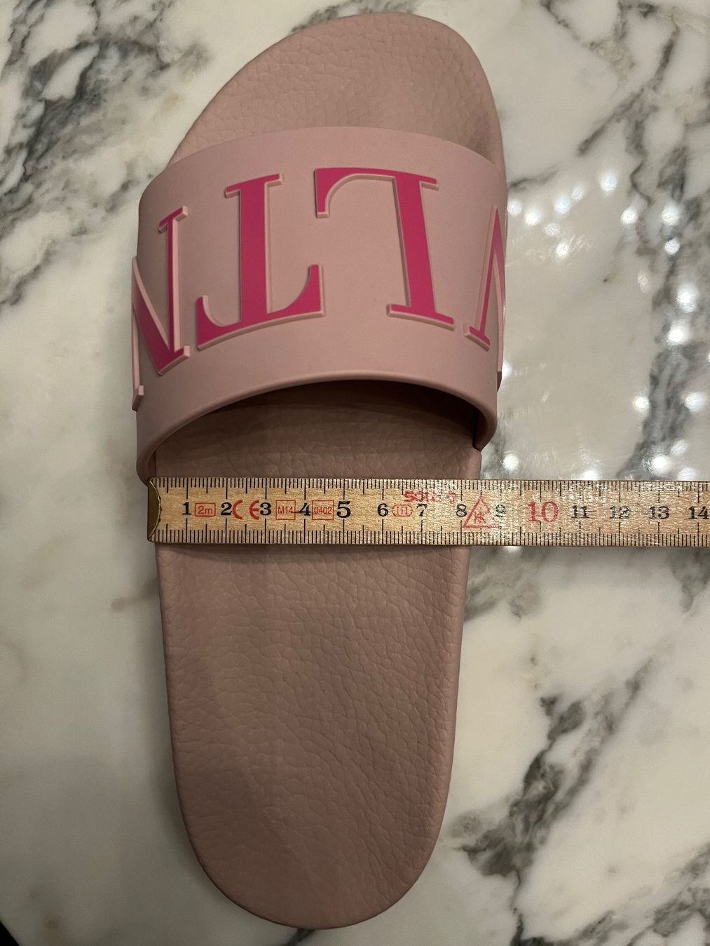 Valentino Scarpe da donna: Valentino Badeschuhe rosa Grösse 39 – Nuovo (secondo la descrizione) da Wohlen AG venduto da SZS30 8