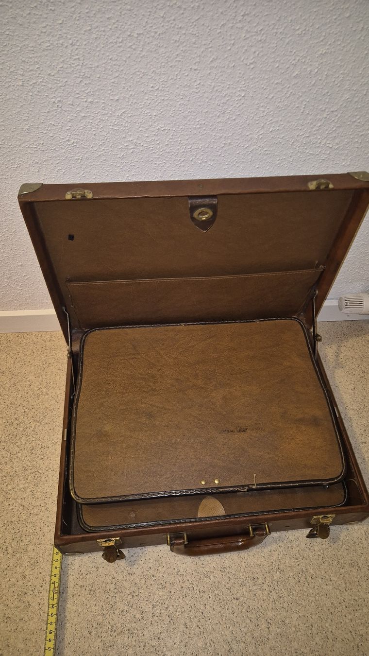 Valises de voyage: vintage Werkzeugkoffer – D'occasion à Buchs AG par EasyPeasy 5