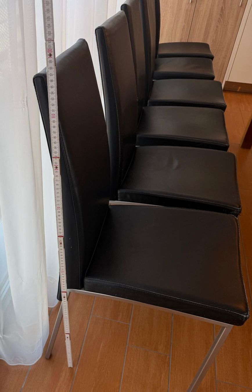 Sedie: 6 schwarze Lederstühle - gebraucht – Usato da St. Gallen venduto da GThofer 6