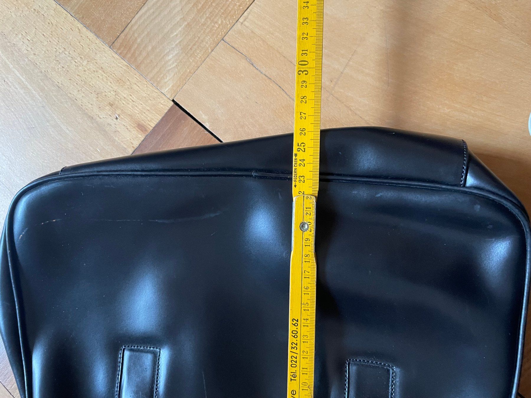 Borse da donna: Pollini Handtasche schwarz Leder – Usato da Zürich venduto da Rollladen 4