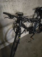 Vélo Trekking  noir état comme neuf jamais utilisé