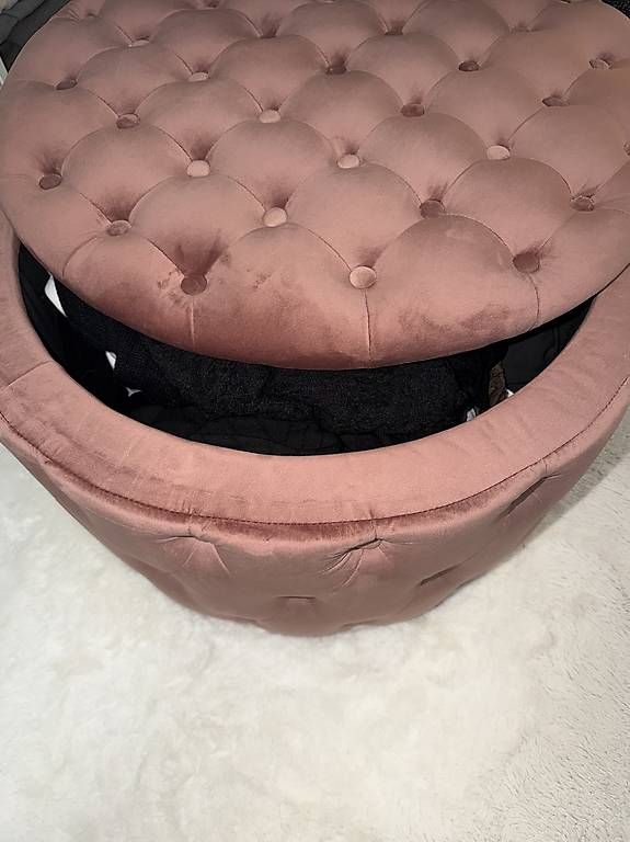 Tabourets: Sitzhocker rosa – D'occasion à Buchs SG par dar_9j67 1
