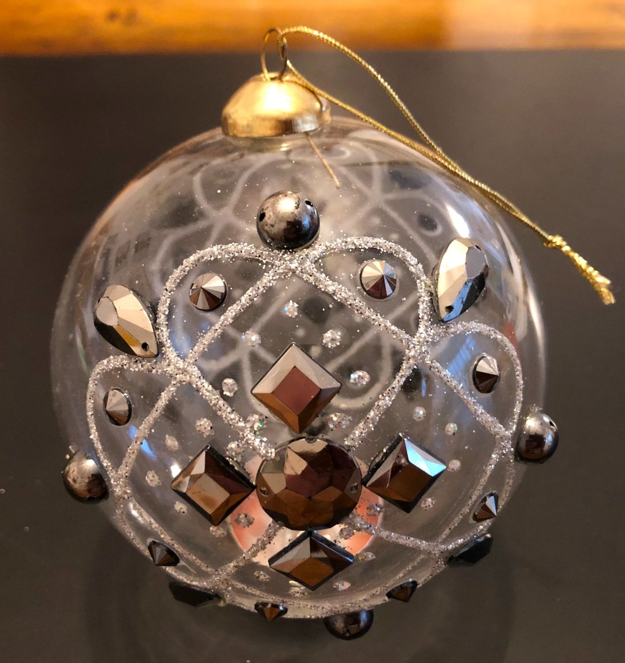 Tutte le decorazioni: Schöne Glas-Weihnachtskugel verziert mit Glitzersteinen – Usato da Gossau/ZH venduto da amazonas66