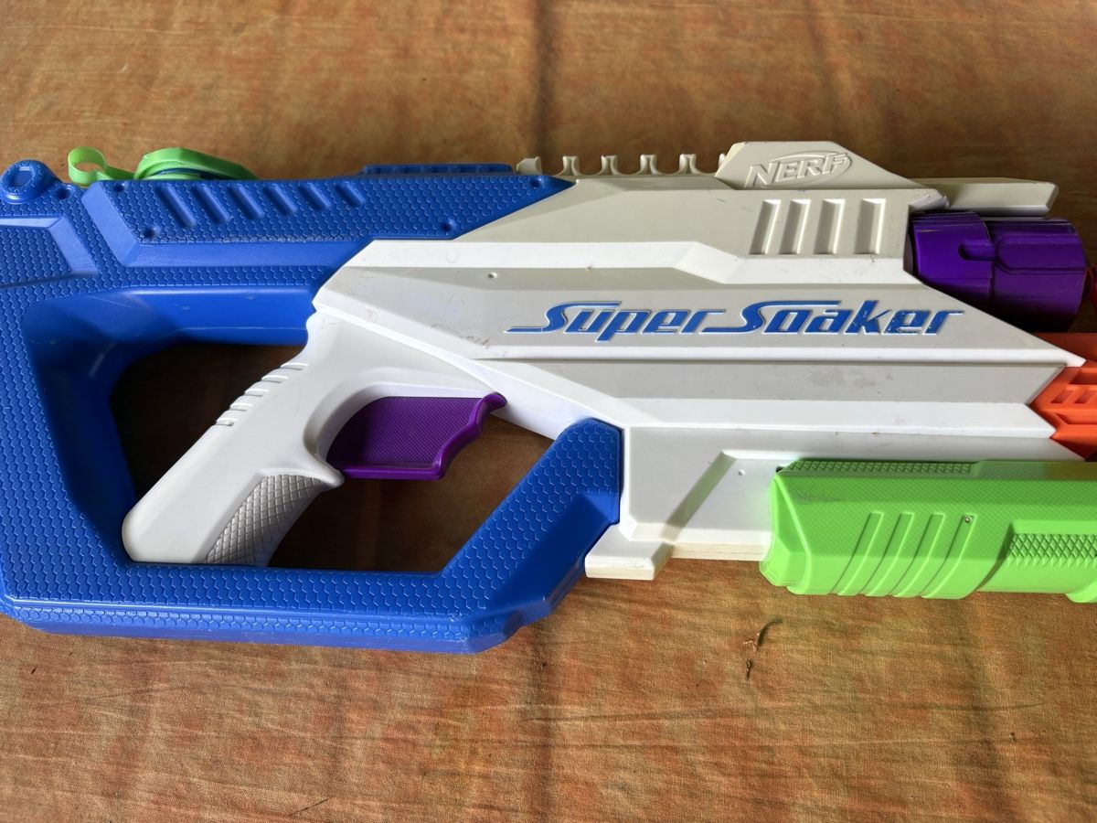 Nerf Spielzeuge: NERF water blaster wassergun – Gebraucht aus Herzogenbuchsee von warrior77 6
