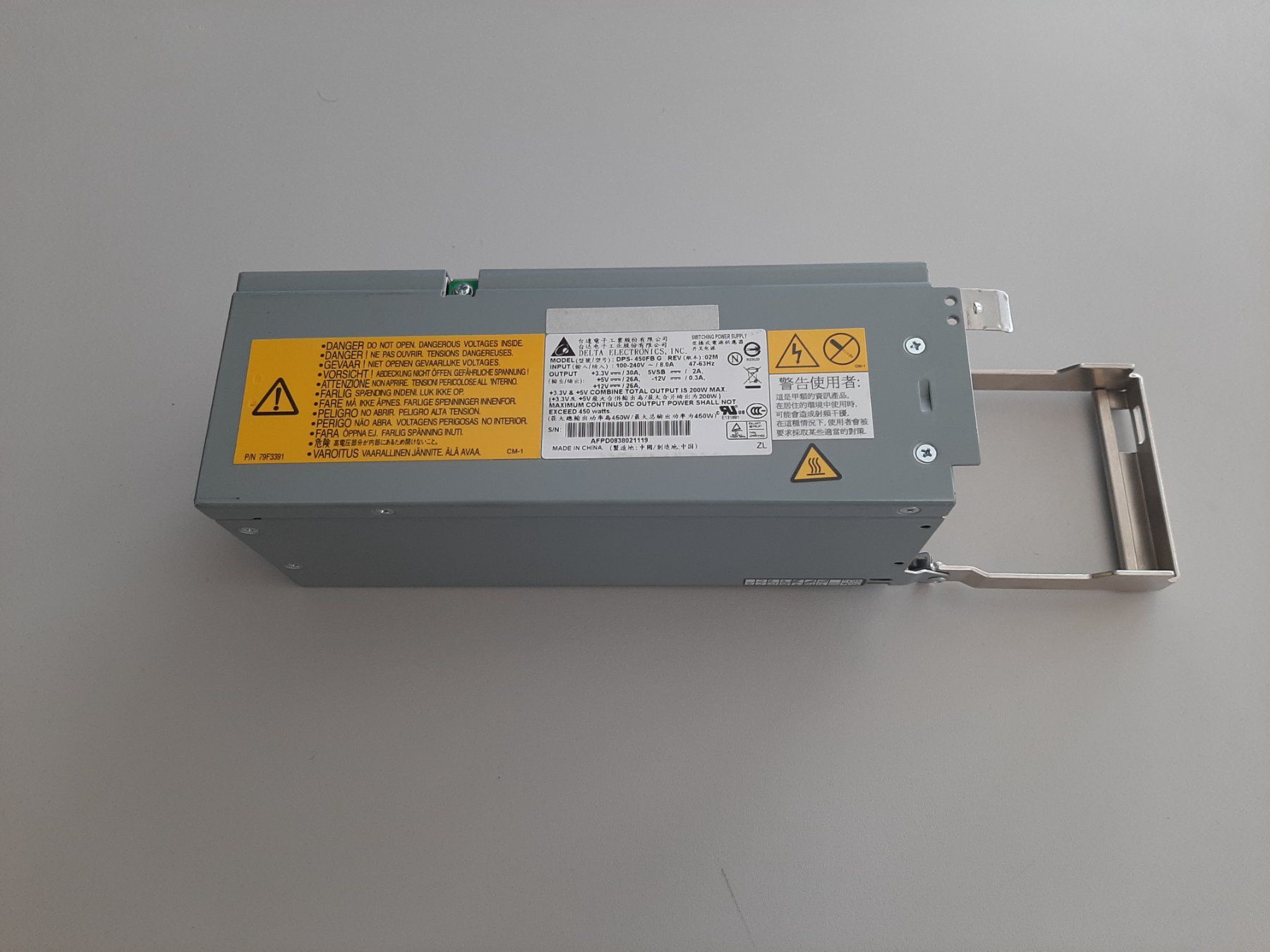 Fujitsu Server: Hot-plug Server Netzteil für TX150 – Usato da Effretikon venduto da Misterdyn