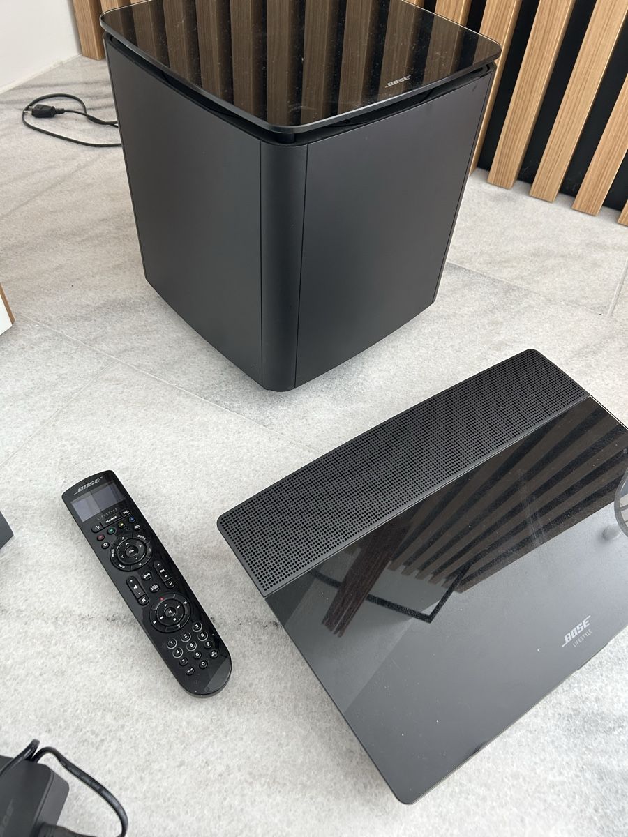 Bose Home Cinema: Bose Lifestyle 650 home entertainment system – Usato da Zürich venduto da ista_0110 4