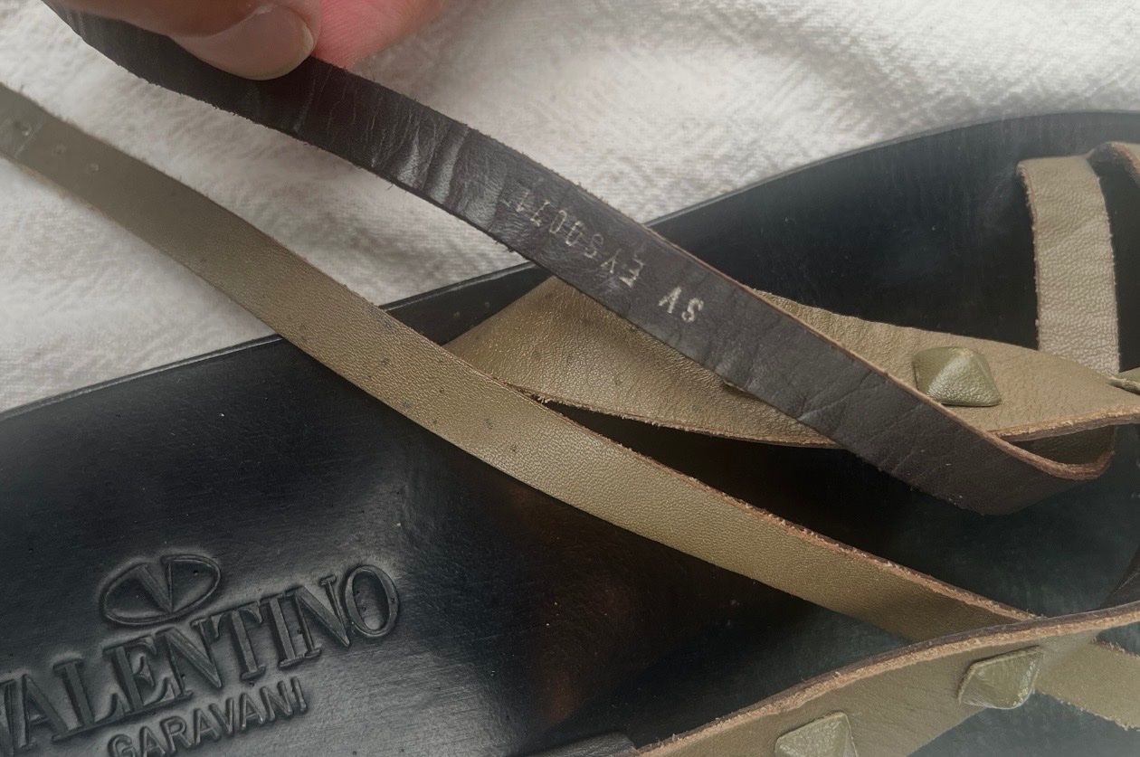 Valentino Herrenschuhe: Valentino Sandalen 44 – Gebraucht aus Basel von Leon_63s 1