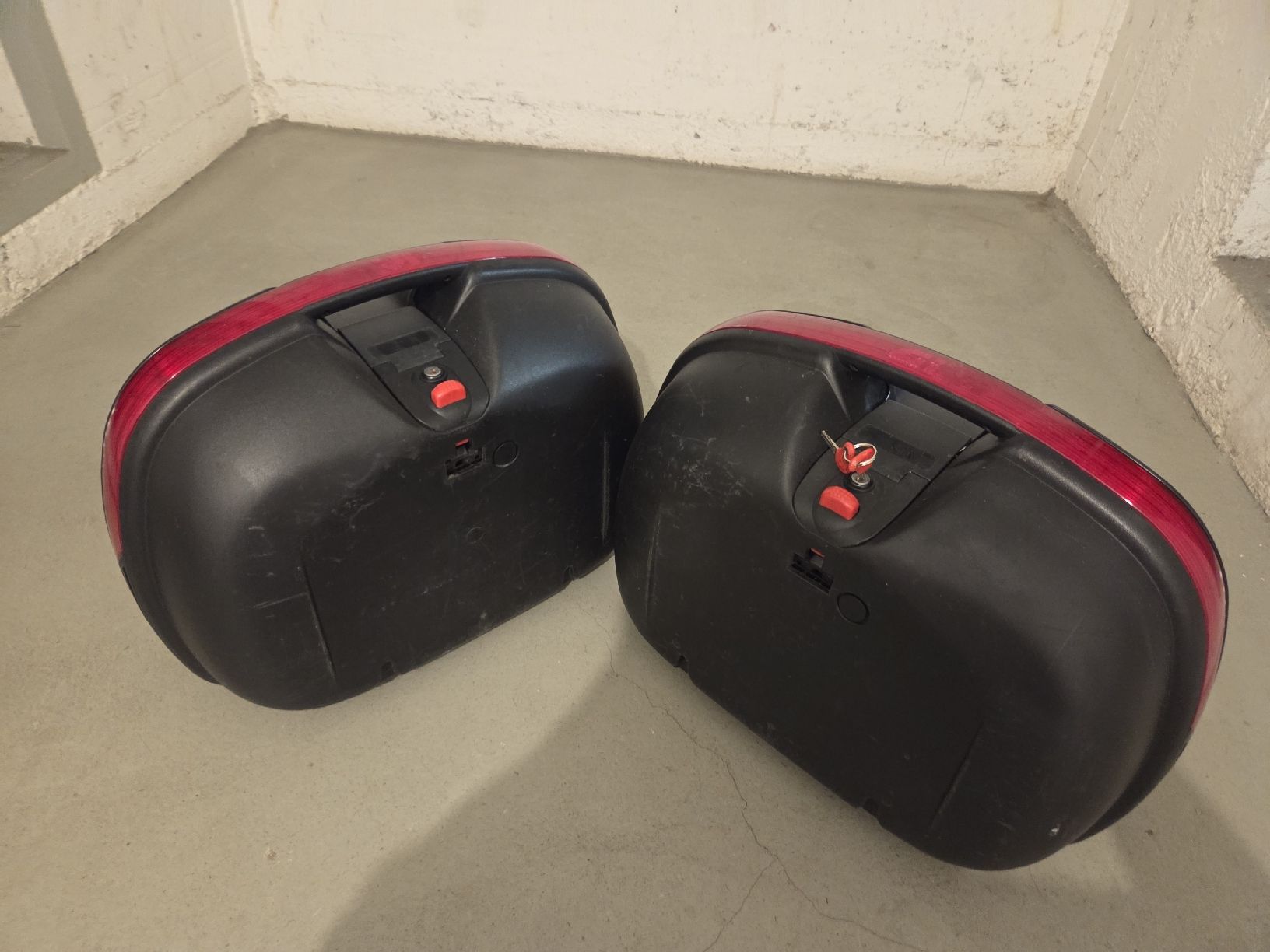 Givi Topcase: Givi Motorradkoffers – Usato da Frick venduto da Monsel