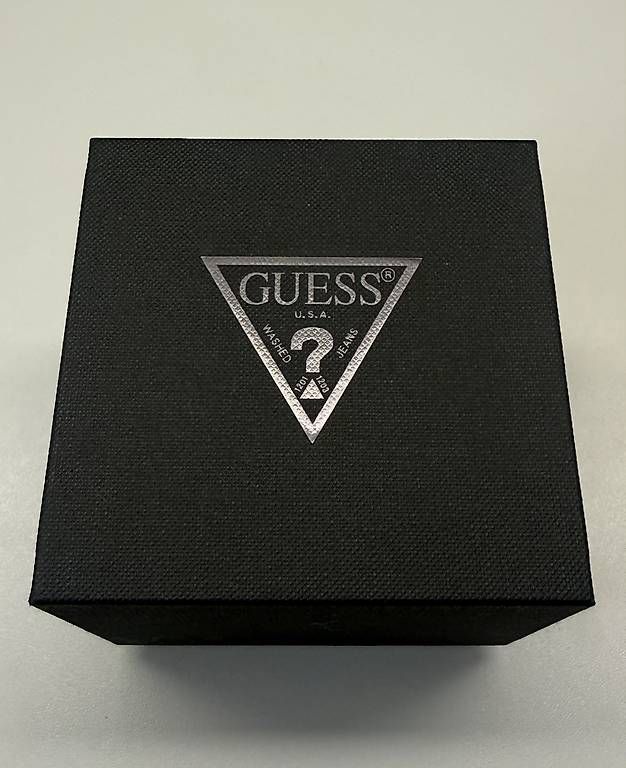 Orologi: Guess Uhr weiss – Usato da Gattikon venduto da laila.e_ 3
