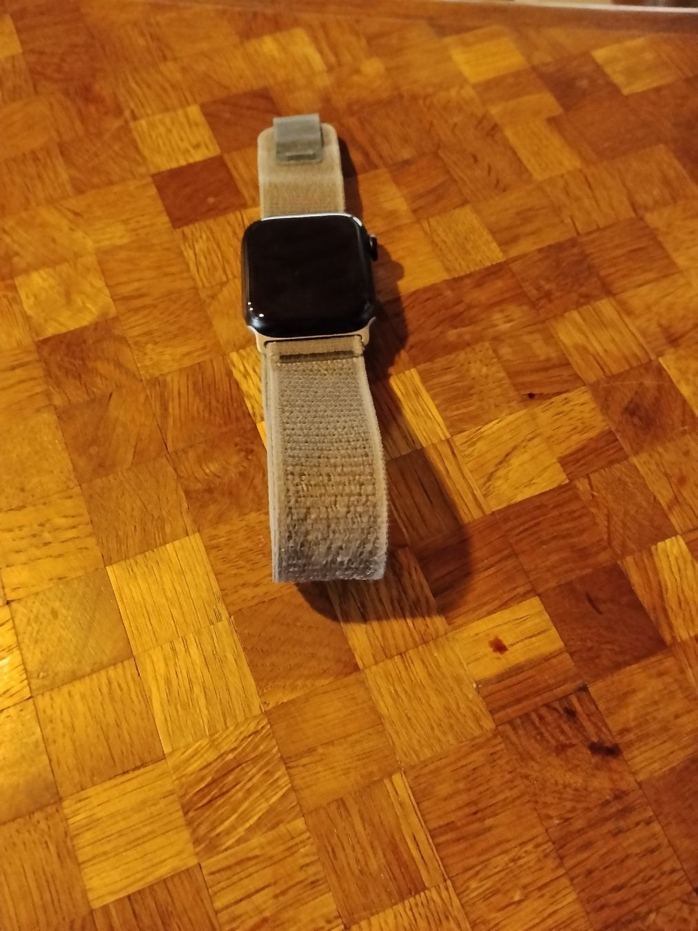Apple Smartwatch: Apple Watch Smartwatch – D'occasion à Waldenburg par man_jww5 1