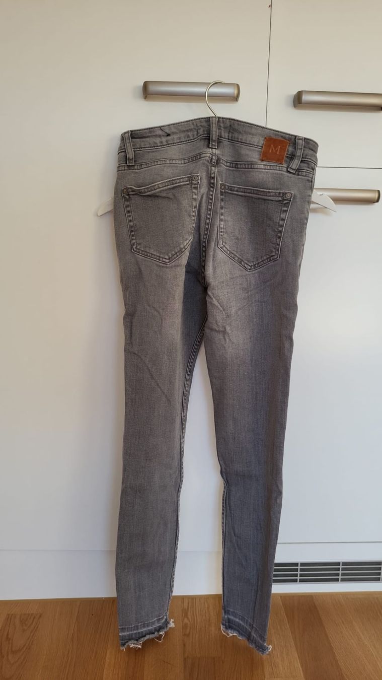 Mango Jeans: Mango Jeans grau Grösse 36 – Usato da Embrach venduto da mel20 2