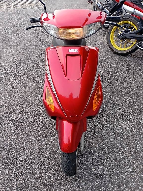 Scooter: Vendo scooter 50 MBK forte – Usato da Arbedo venduto da Chablis31