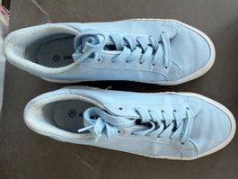 Sneakers Gr . 38
