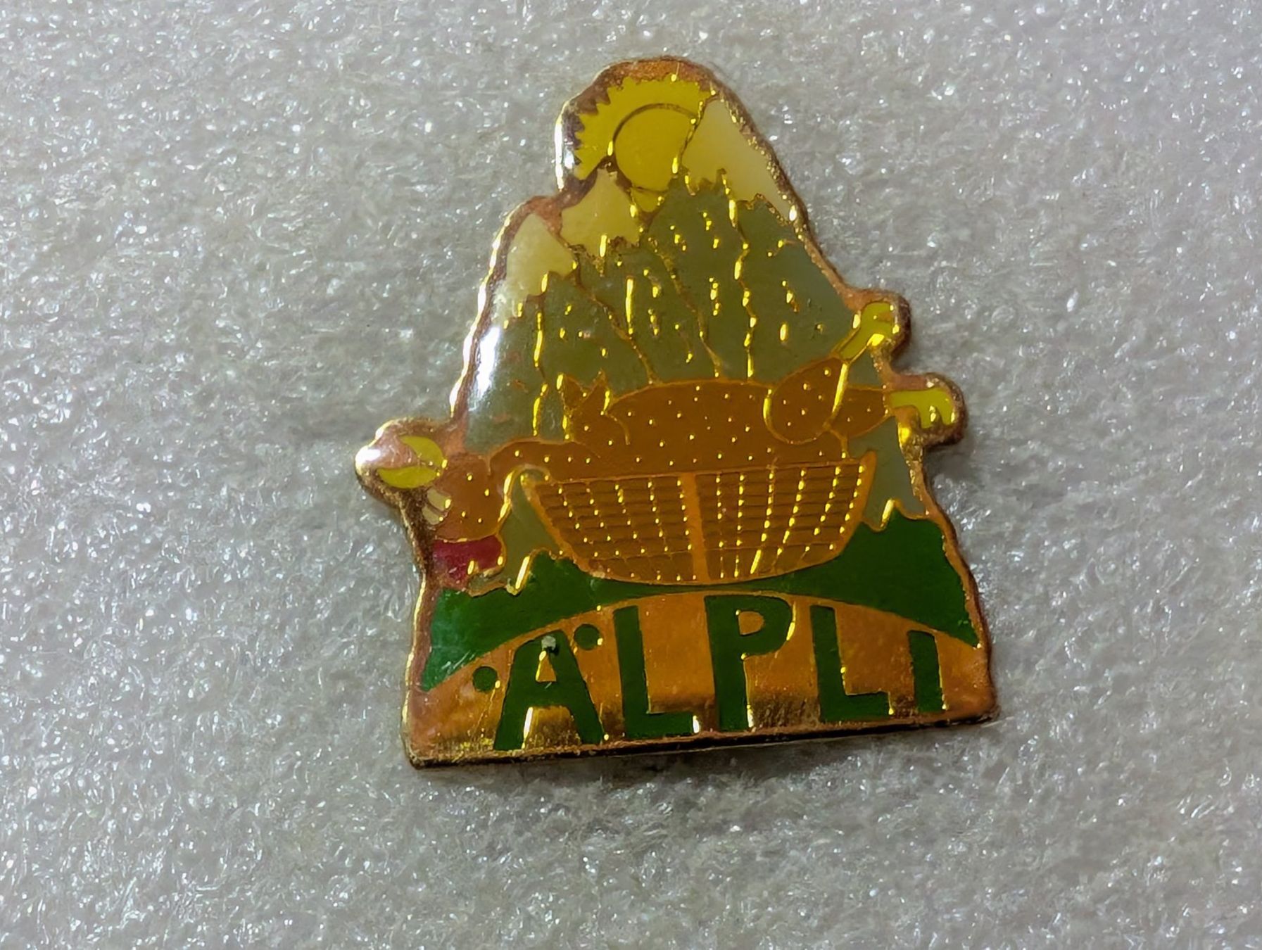 Placchette & Badge: Ansteckpin 100: Älpli – Usato da Oppligen venduto da Pin-Fall-Shop