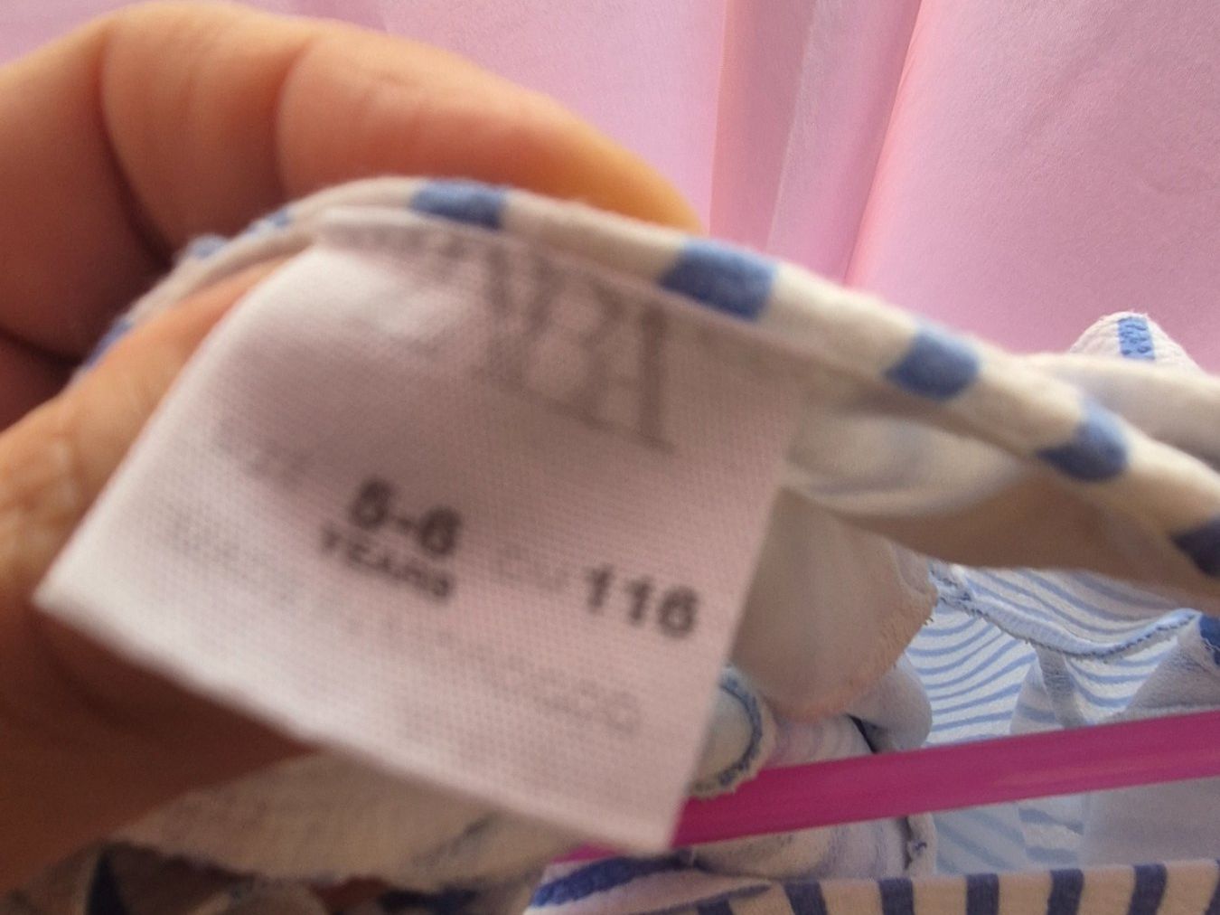 Zara Vestiti & Gonne: 2x Zara Mädchen Kleider , Gr. 116 – Usato da Altendorf venduto da MiriCaj 5