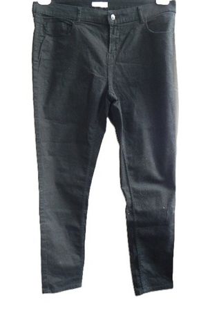 s.Masse Gr. 42 44 Skinny Hose Jeans schwarz Stretch wie neu