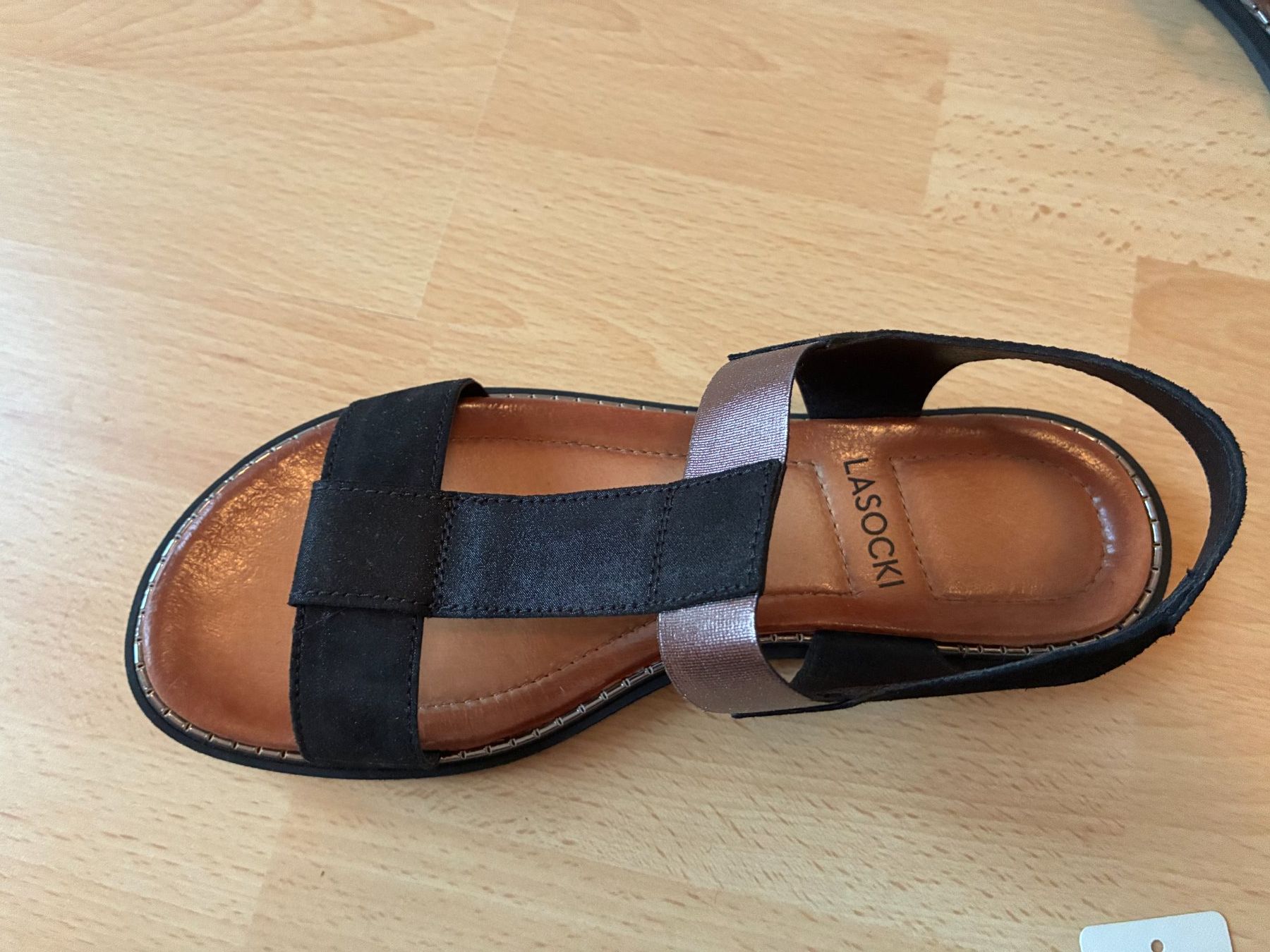Scarpe da donna: Sandalen Gr.37 – Usato da Cormagens venduto da grizli13 2