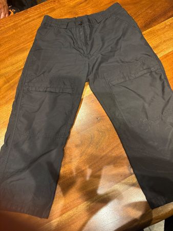 Schwarze Cargo Hose, sehr bequem für den Sommer! Gr S