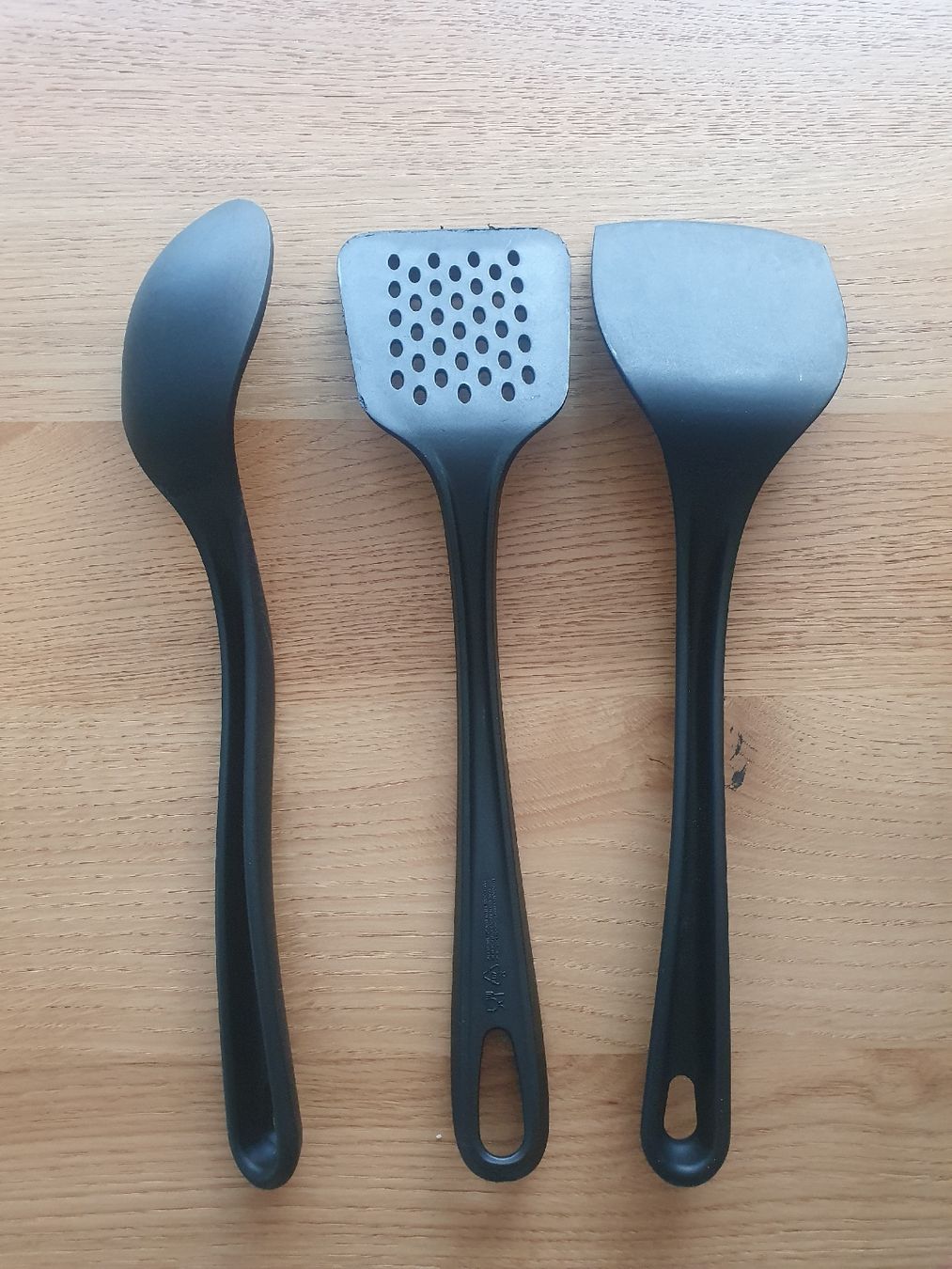 Cucine complete: Küchenhelfer Set 3-teilig schwarz – Usato da Moosseedorf venduto da Sonnenschein.. 1