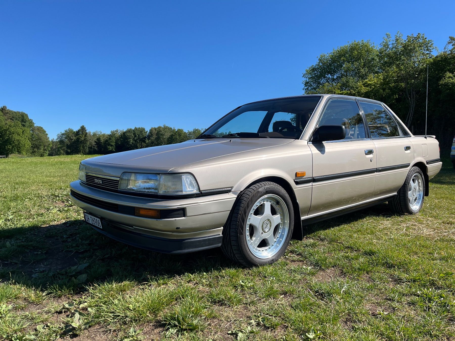 Toyota Autos: Toyota Camry GLi, JG. 1987, Top Zustand! – Gebraucht aus Schaffhausen von Hoesi6