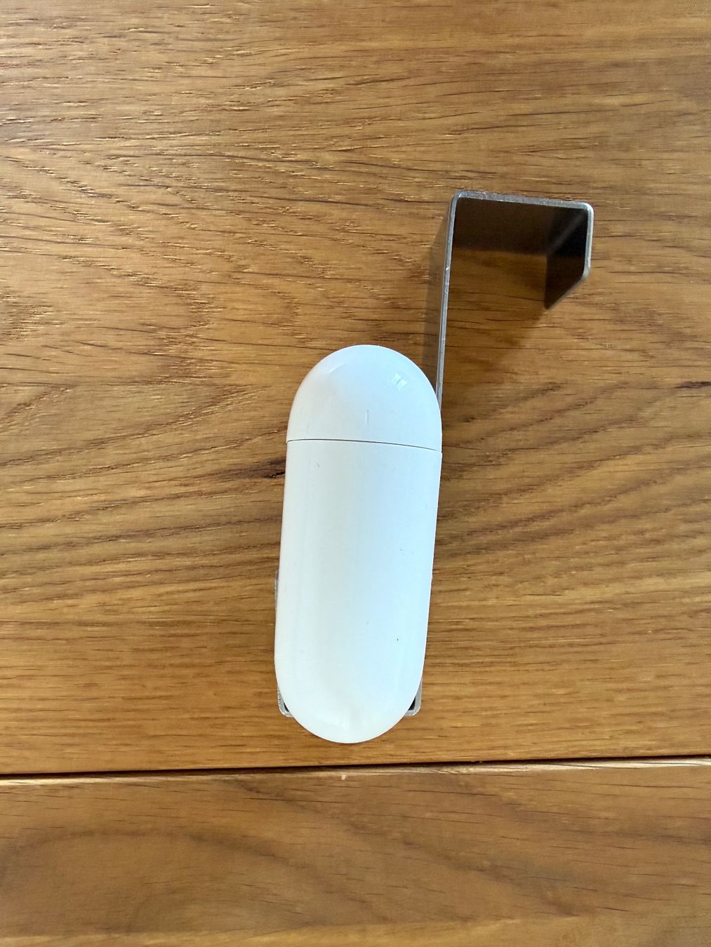 Apple Cuffie: APPLE AirPods 2 Charging Case – Usato da Lausanne venduto da Nine1982 8