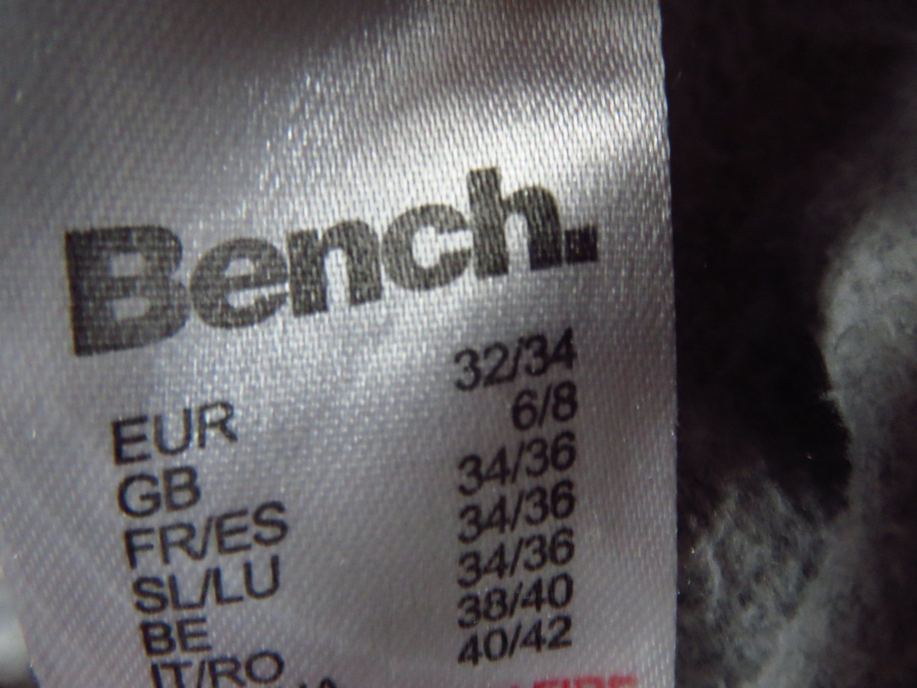 Pullover & Sweatshirts: stylischer BENCH Damen Long Hoodie / Pullover 32/34 – Gebraucht aus kiental von Anna3723 7