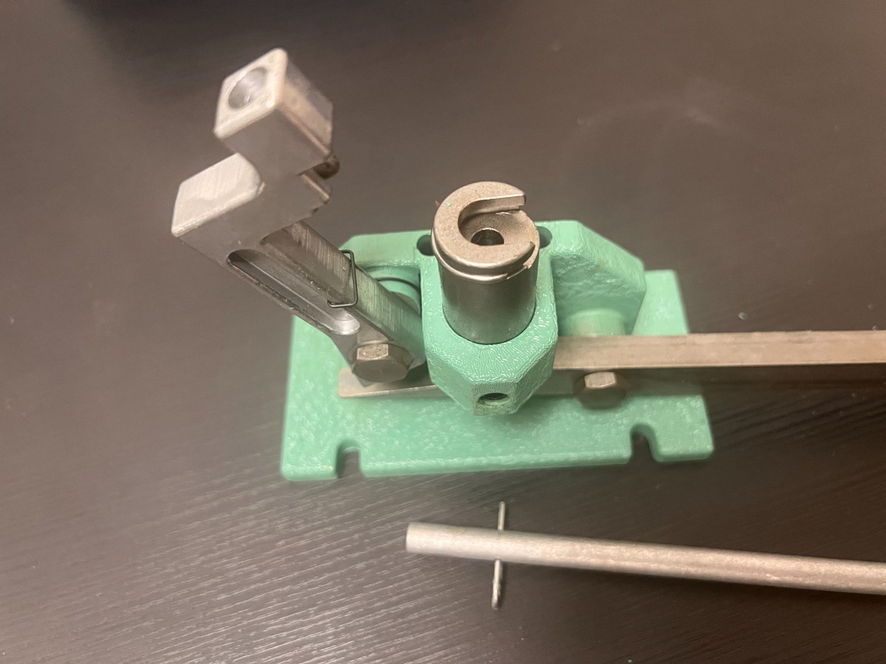 RCBS Tutti gli attrezzi: RCBS Automatic Priming Tool 9460 – Usato da Renens VD venduto da Quedex69 1