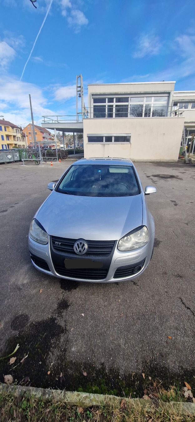 VW Automobili: VW Golf GT 5 2007 – Usato da Péry venduto da fla_6k92 1