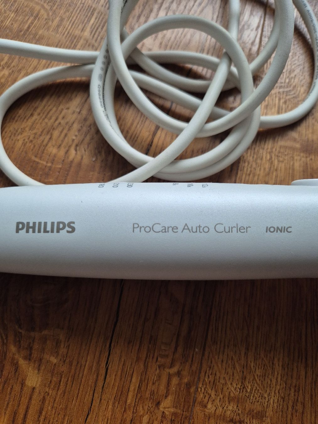 Philips Fers à boucler & lisser: ProCare Auto Curler Philips – D'occasion à Rapperswil SG par eva_q2nn 1