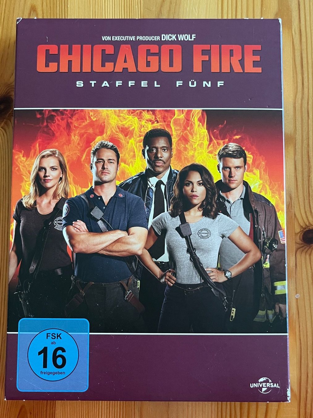 Tutti i DVDs: Chicago Fire Staffel 5 DVD Box Set – Usato da Zürich venduto da Gurkis