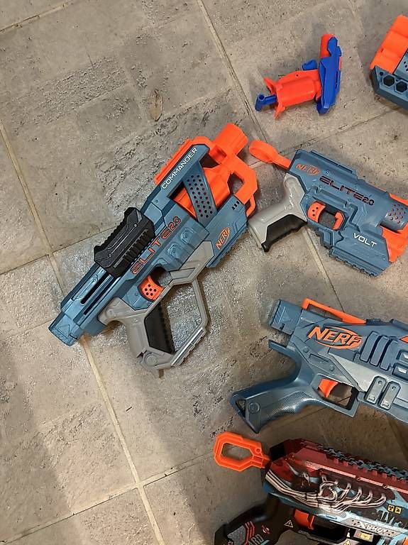 Giocattoli: Pistole Nerf  – Usato da Cresciano venduto da Koyol 1